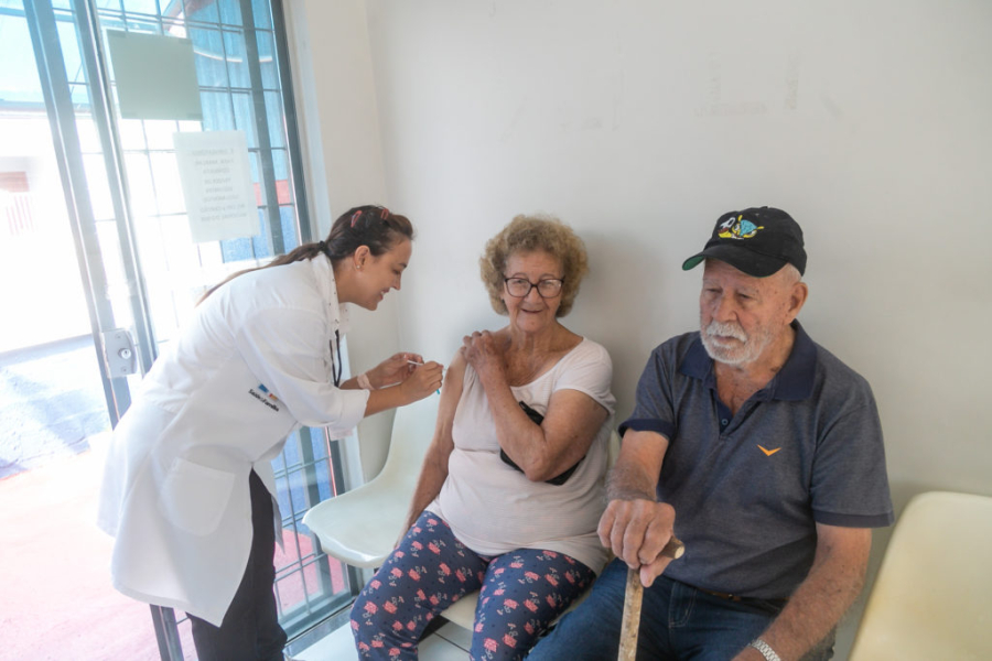Vacinação contra a gripe é liberada para todos em Apucarana