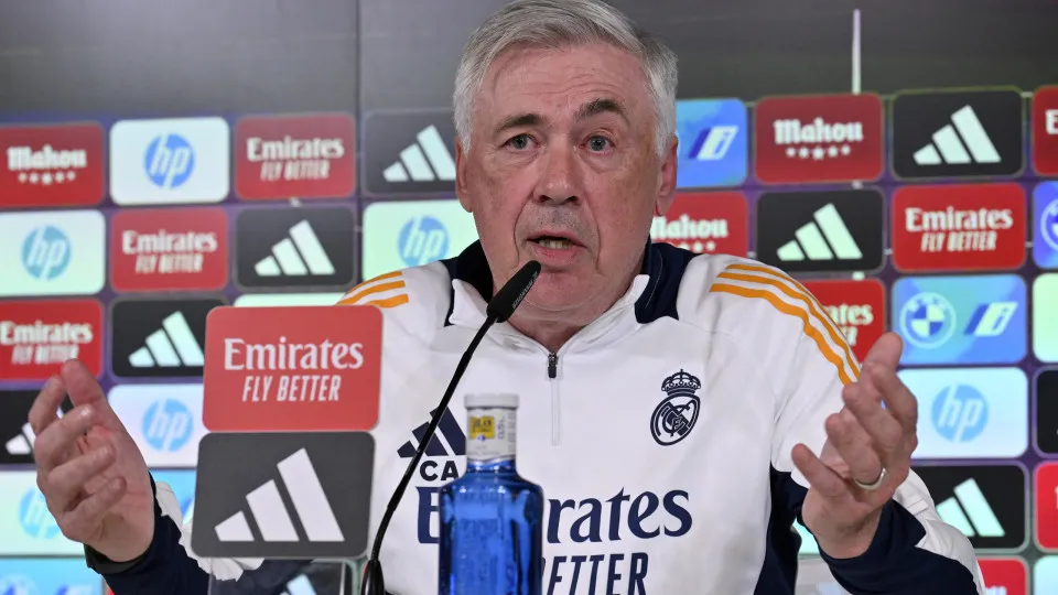'É oficial que a partir do dia 26 serei o treinador do Brasil', diz Carlo Ancelotti