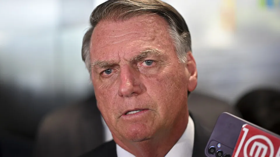 Bolsonaro diz não querer desgastar STF e, se for condenado, é 'game over'