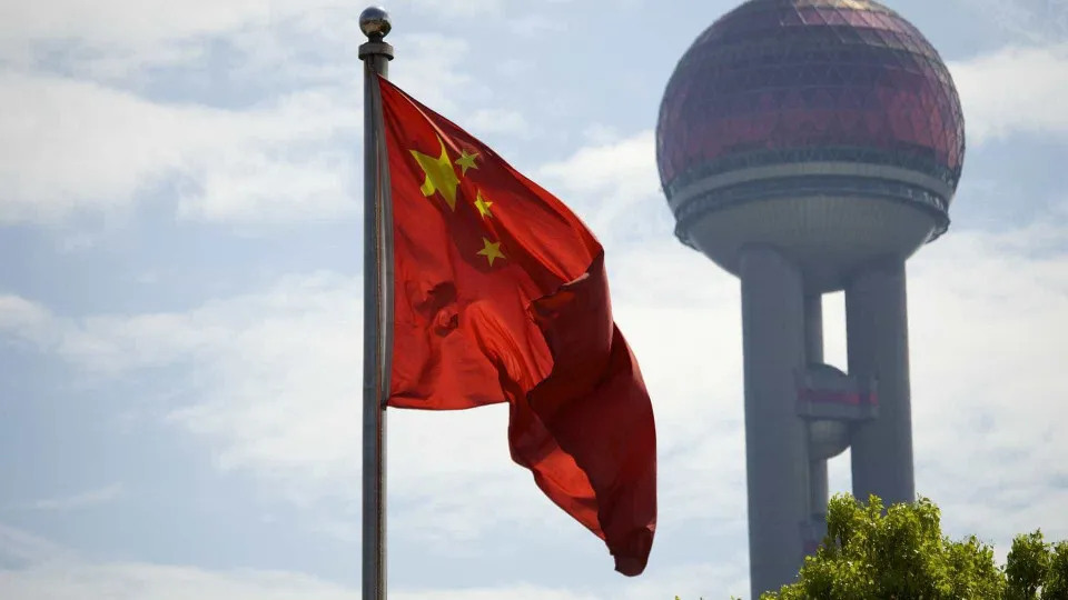 China: novos empréstimos sofrem drástica queda em abril com incertezas sobre tarifas