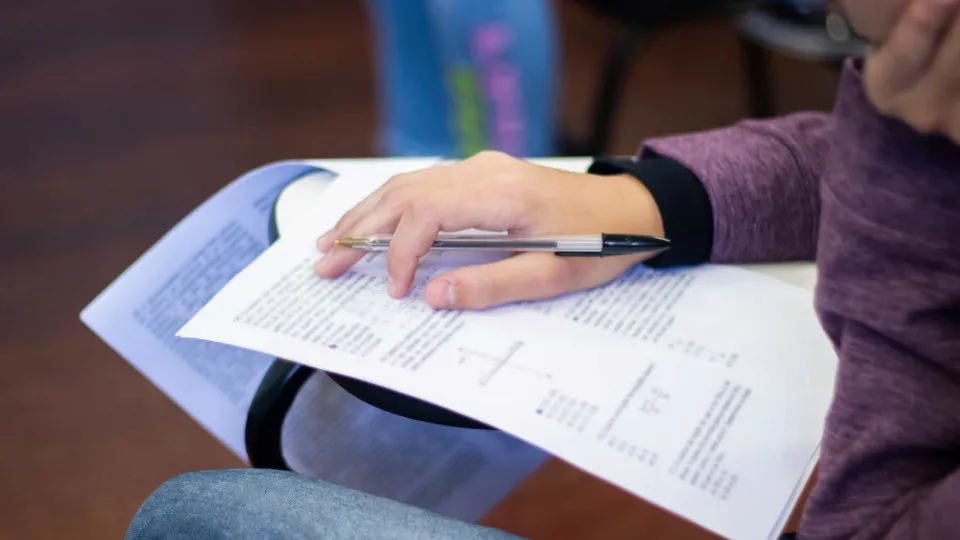 CGE-SP publica edital de concurso para auditor, com 200 vagas e salário inicial de R$ 17.850